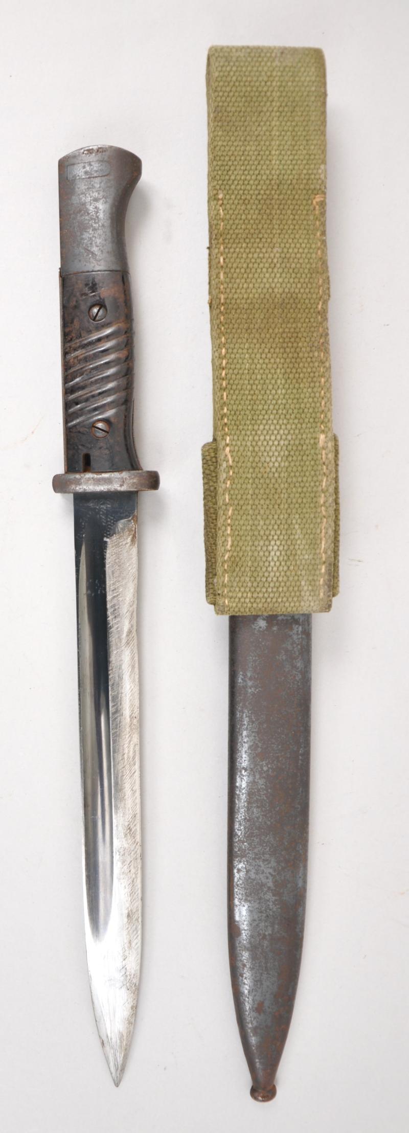 WW2 German DAK Bayonet In Green Frog