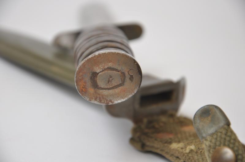 WW2 US M3 Fighting Knife - Utica