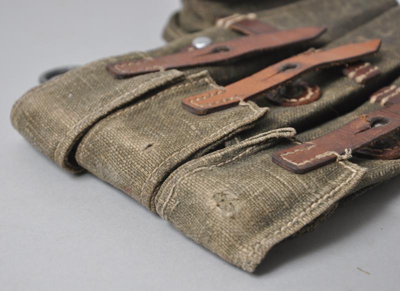 WW2 German MP38/40 Magazine Pouch 1942