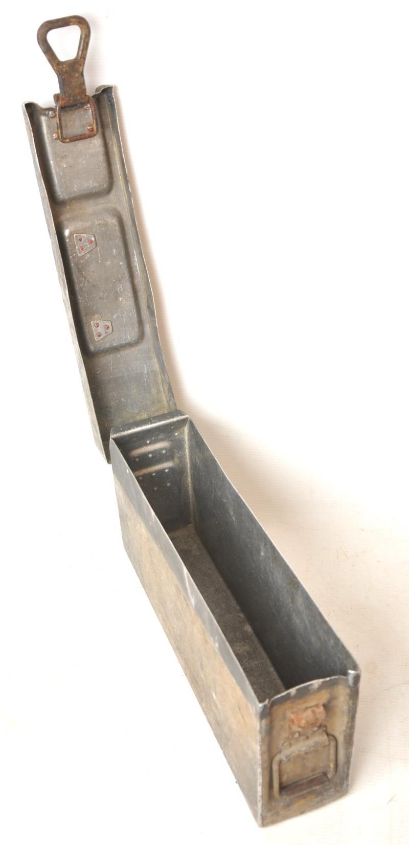 WW2 German Sand Camouflaged MG Tin