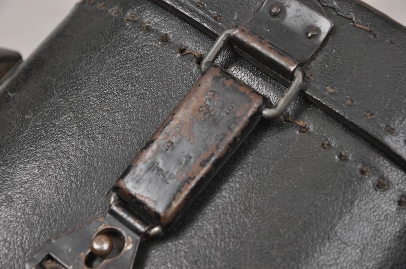 WW2 German 7 X 56 Panzer Binoculars Case