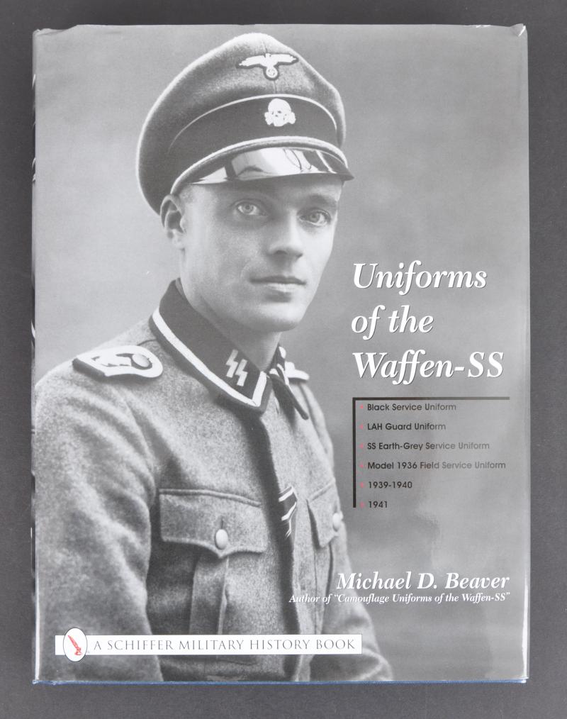 Uniforms Of The Waffen-SS - Michael D Beaver