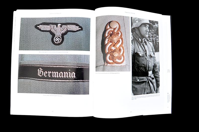 Uniforms Of The Waffen-SS - Michael D Beaver