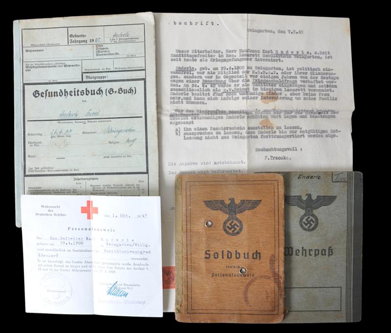 WW2 German Sanitater (Medics) Soldbuch Grouping
