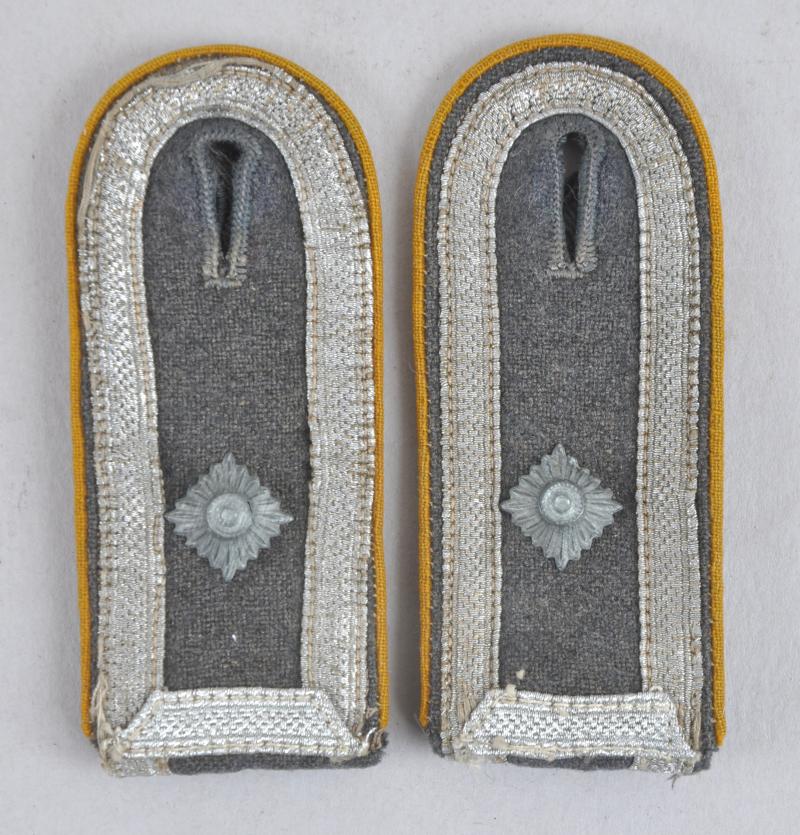 WW2 German Luftwaffe Yellow Piped NCO Shoulder Boards