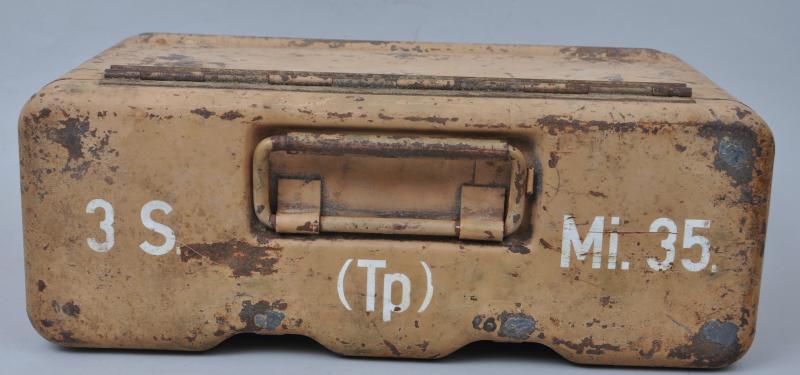 WW2 German Tropical Camouflage S Mine Box 1942