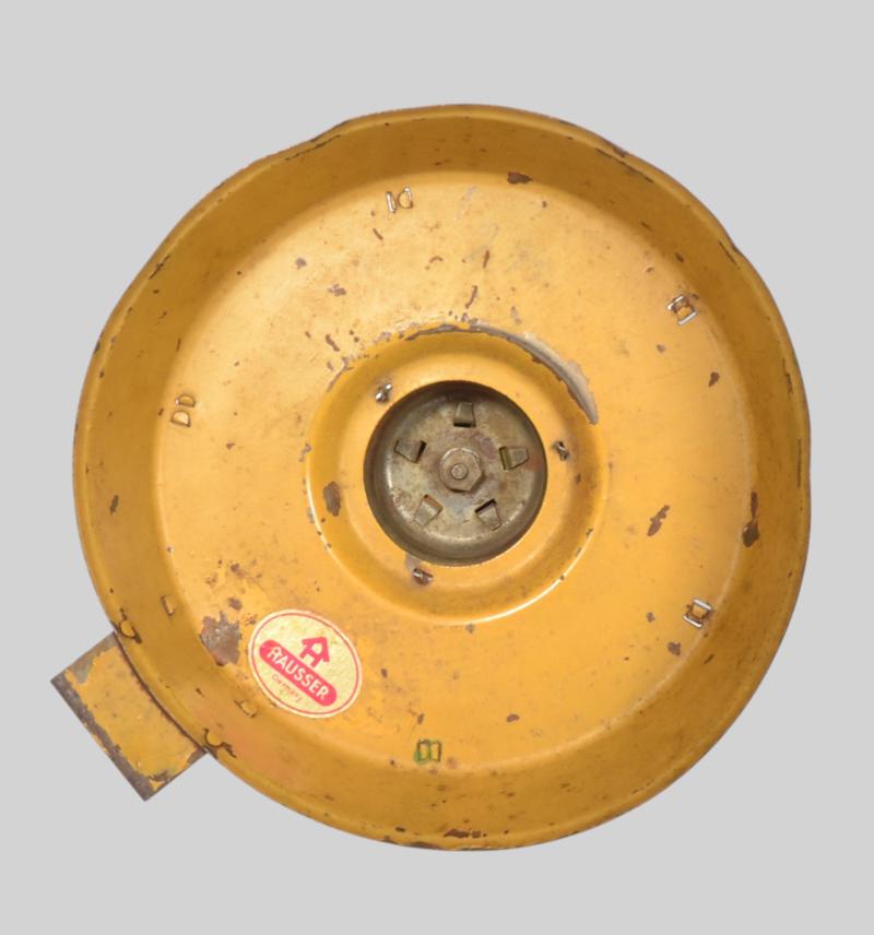 WW2 German Tin Plate Toy Swivel Mounted Artillery Piece