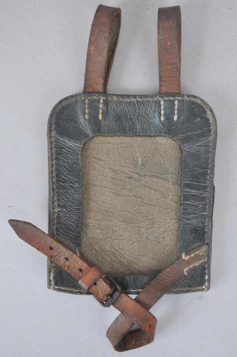 WW2 German Straight Entrenching Tool Cover In Prestoff