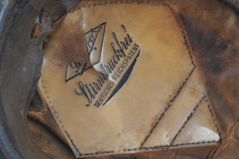 WW2 German Infantry Officers Peaked Cap