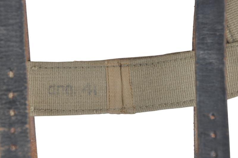 WW2 German Equipment A Frame 1941