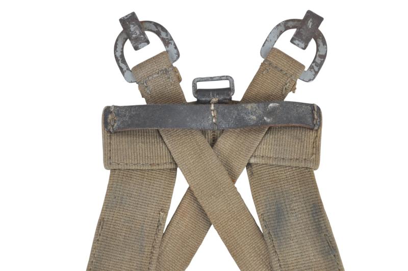 WW2 German Equipment A Frame 1941