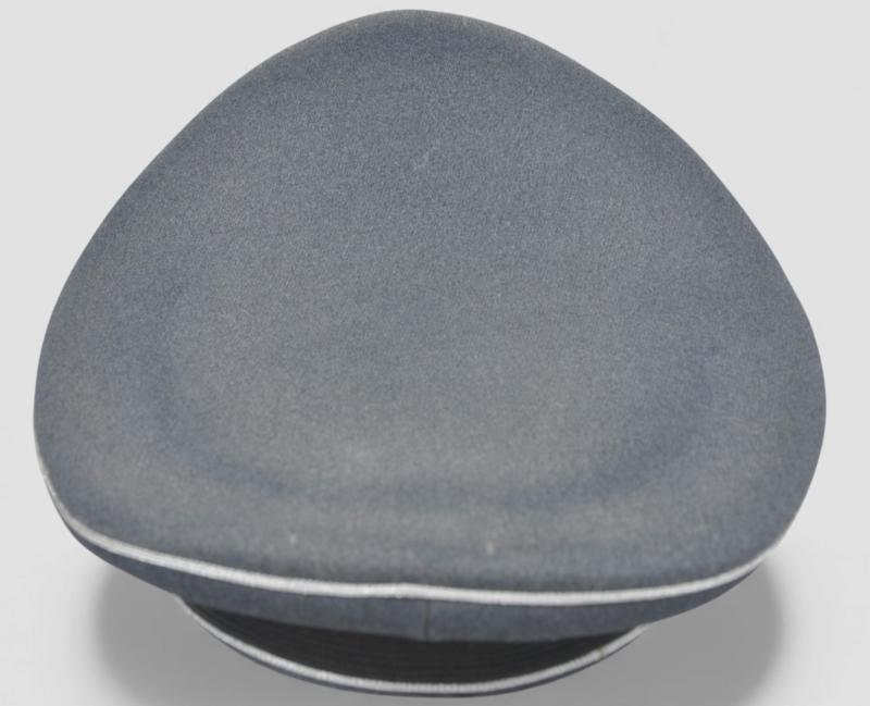 WW2 German 'Kleiderklasse' Luftwaffe Officers Visor Cap