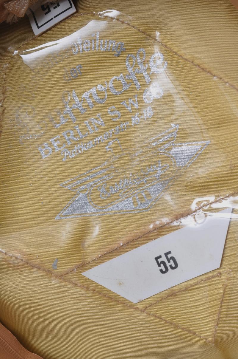 WW2 German 'Kleiderklasse' Luftwaffe Officers Visor Cap