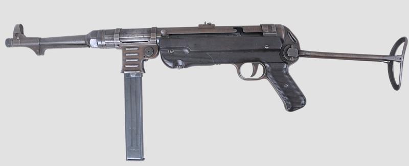 WW2 German MP40 Sub Machine Gun