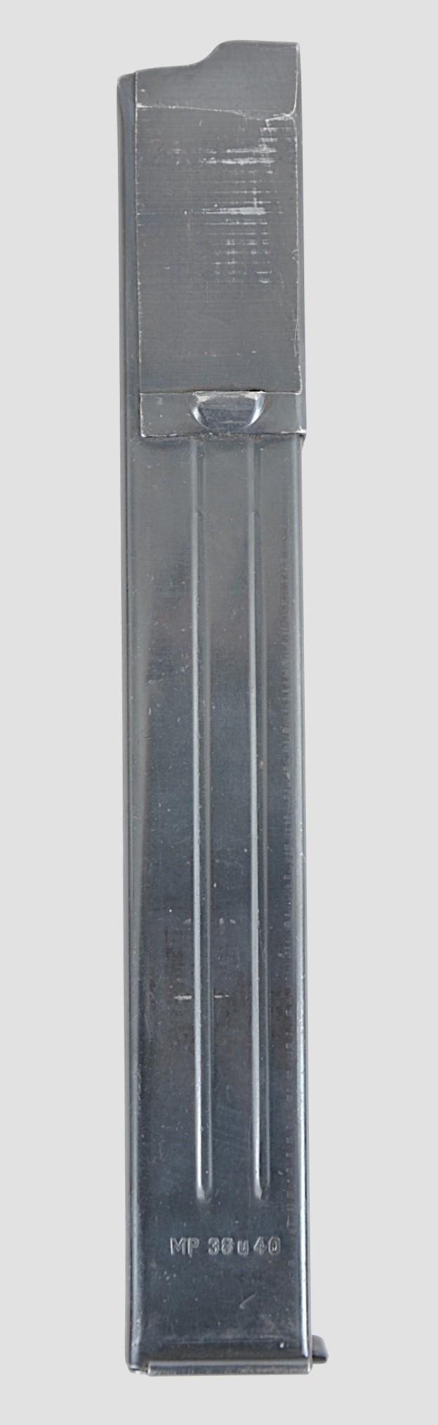 WW2 German MP40 Sub Machine Gun