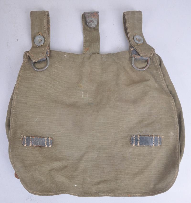 WW2 German Breadbag named To 'Uffz Frenz'