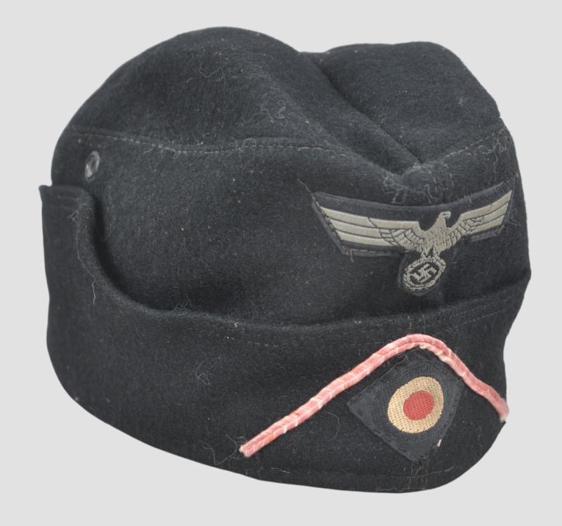 WW2 German M34 Panzer Side Cap With Pink Soutache